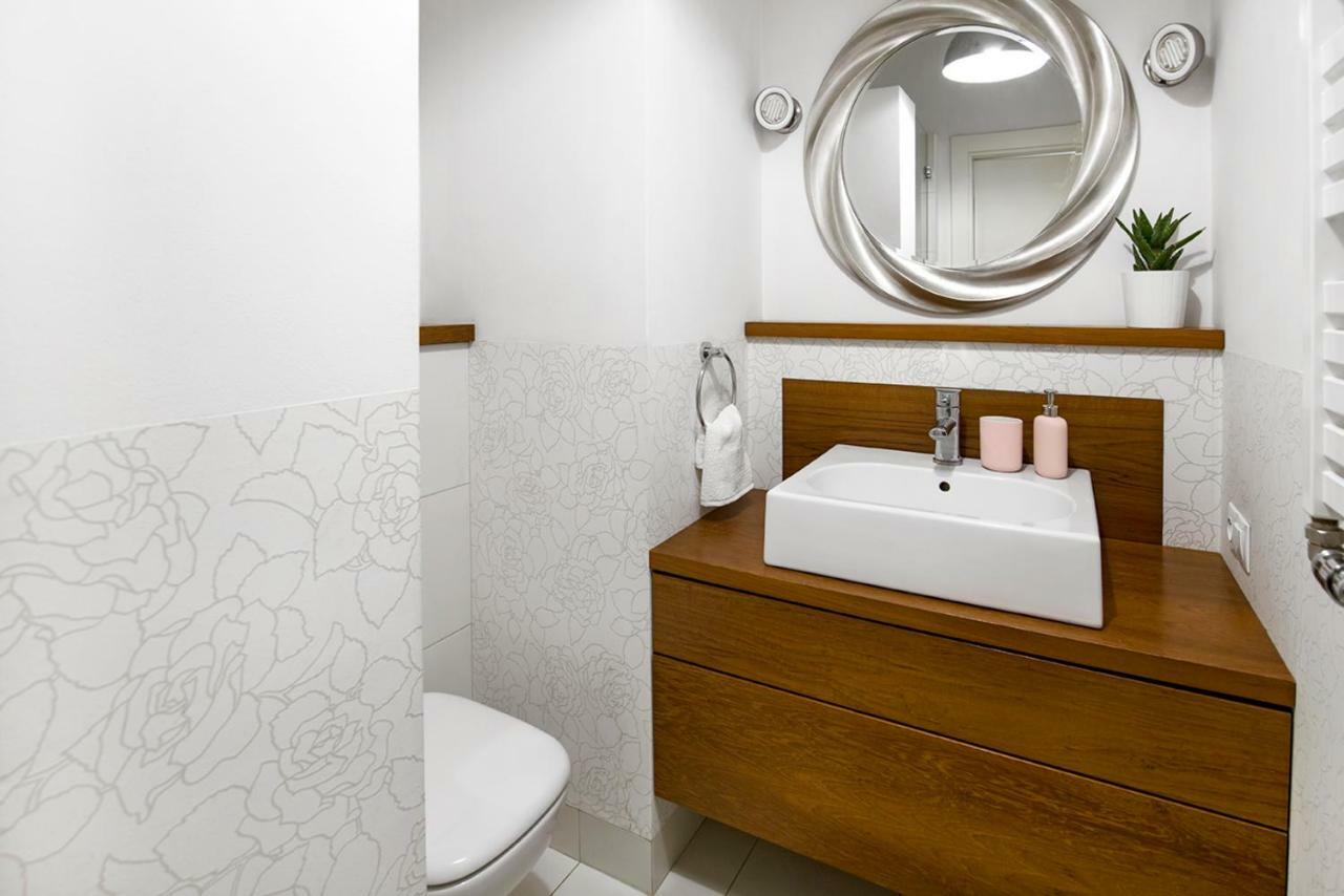 Nadwislanska Apartment Варшава Екстер'єр фото